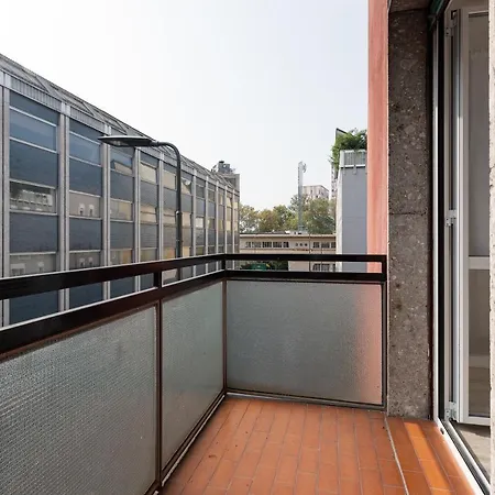 Cagnola Cozy With Balcony Appartement *